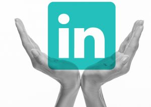 لینکدین : مزایای استفاده از لینکدین در بازاریابی و تفاوت لینکدین با شبکه های اجتماعی