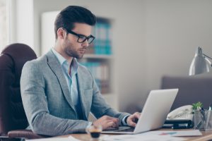 اینستاگرام :اینفلوئنسر کیست؟ به چه کسی Influencer می گویند؟