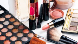 اینستاگرام :16 تکنیک عالی برای فروش محصولات آرایشی در اینستاگرام